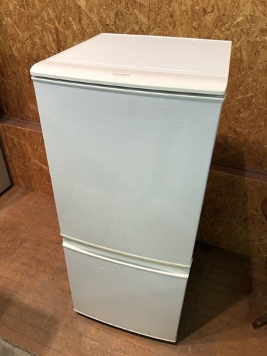 値下げしました！【動作保証14日間あり】【管理KRR157】SHARP 2012年 SJ-14W 137L 2ドア冷凍冷蔵庫