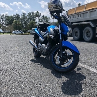 GSR250乗りです