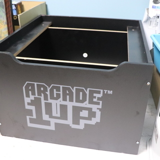 自宅がｹﾞｰｾﾝに！憧れの名機が3/4ｽｹｰﾙで復刻！アーケードワンナップ　パックマンの画像