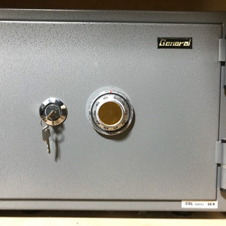ダイヤル式　耐火金庫