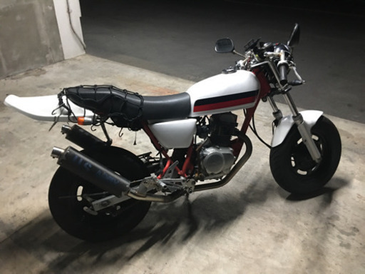 エイプ50  申し訳ございませんが、メルカリの方でも投稿してますので、コメントの方はそちらでお願いしますm(_ _)m