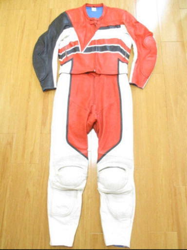 レーシングスーツ　セパレートタイプ