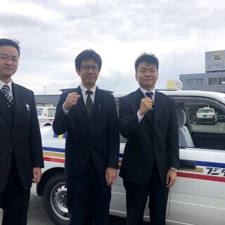 未経験者活躍中の高収入タクシードライバー