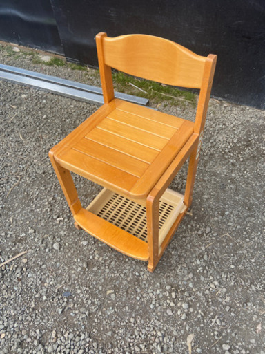 学習机の椅子