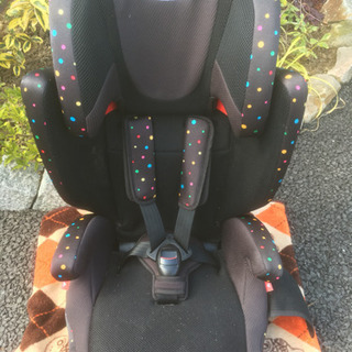 グレコ チャイルドシート 体重9キロ〜18キロまでの画像