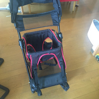 おんぶっこバギー