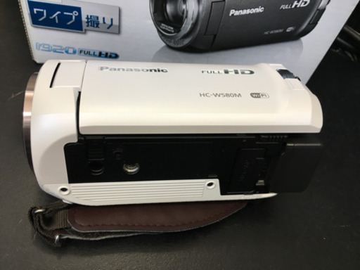 4/22 値下げ! 極美品 2016年製 Panasonic パナソニック デジダルハイビジョンビデオカメラ HC-W580M Wi-