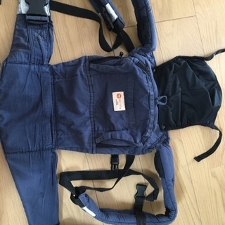 ご相談中 ナップナップ  抱っこ紐 紺色の画像