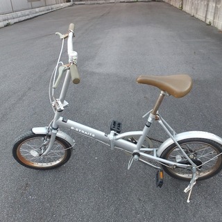 １６インチ折り畳み自転車