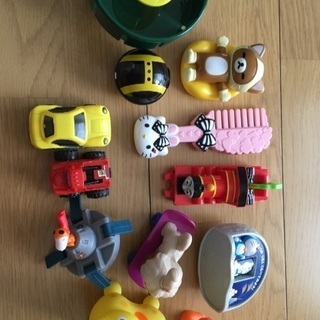 ハッピーセットや外食時のおもちゃ
