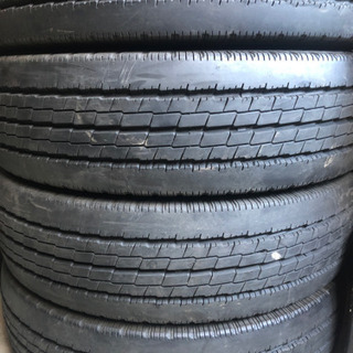 205/70R17.5LT 4本　美品