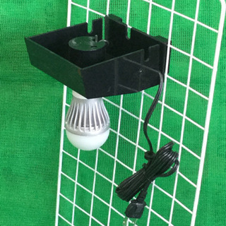 未使用　電球スタンド　照明機器 　幅10.5　　奥行12.5　　高さ5.5　 （ｃｍ）　電球用　照明器具　アップライト　ダウンライトの画像