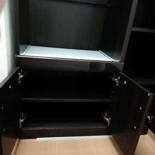 食器棚の画像