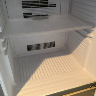 冷蔵庫の画像