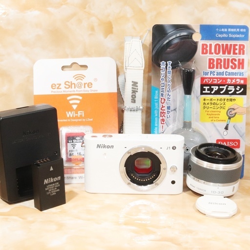 ★極上美品＆スマホ転送★ニコン J1 手振れ補正レンズキット