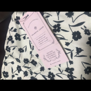 タグ付き　MAJESTIC LEGON スカート