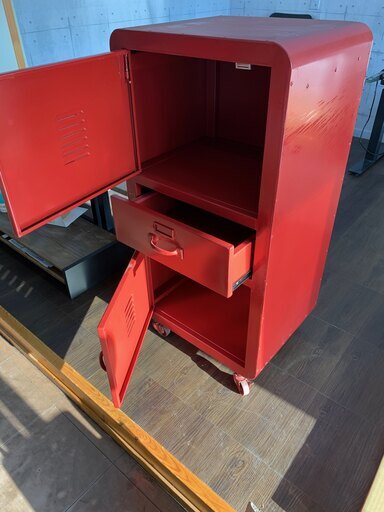 アウトレット　ヴィンテージスチール家具（赤）