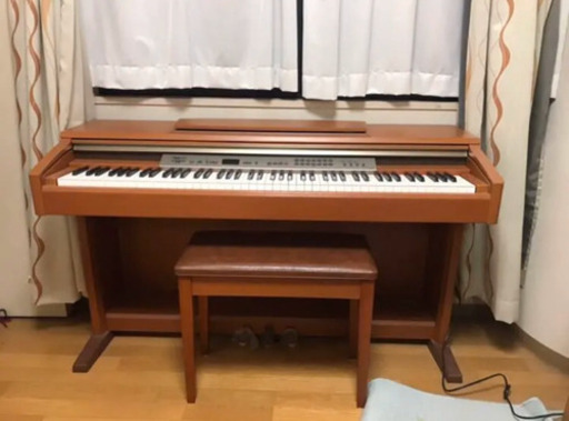 電子ピアノ　YAMAHA ヤマハ