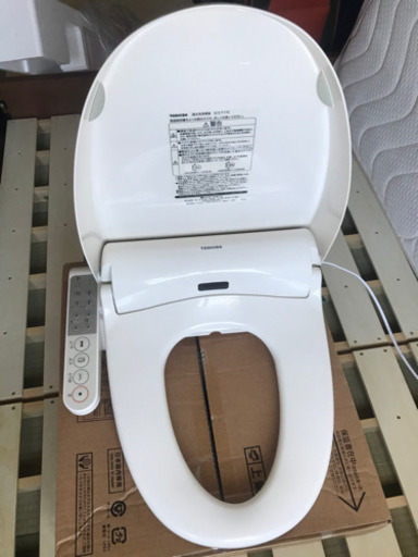 美品！TOSHIBA 温水洗浄便座　ウォシュレット