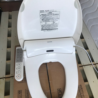 美品！TOSHIBA 温水洗浄便座　ウォシュレット　