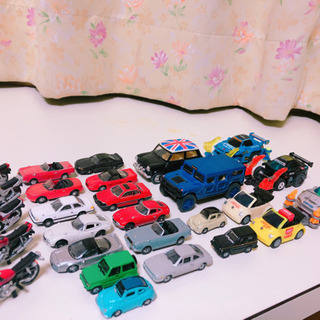 ちょろQなどおもちゃの画像