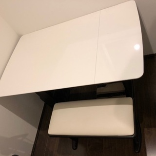 【美品】ダイニングテーブルの画像