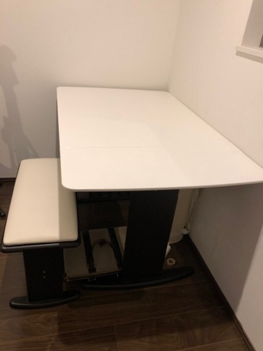 【美品】ダイニングテーブル