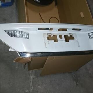 ヴェルファイア ANH20W ANH25Wバックドアガーニッシュ...