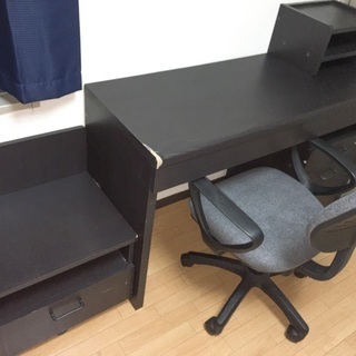 勉強机×イス×サイドテーブルの画像