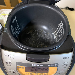 HITACHI 炊飯器の画像