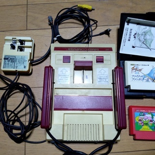 ファミリーコンピューター 初期型 ソフト2本 ジャンク