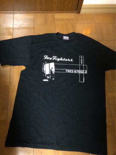 アメリカ超人気ロックバンド　フーファイターズ　ボーカル、デイブ　グロールのサイン！