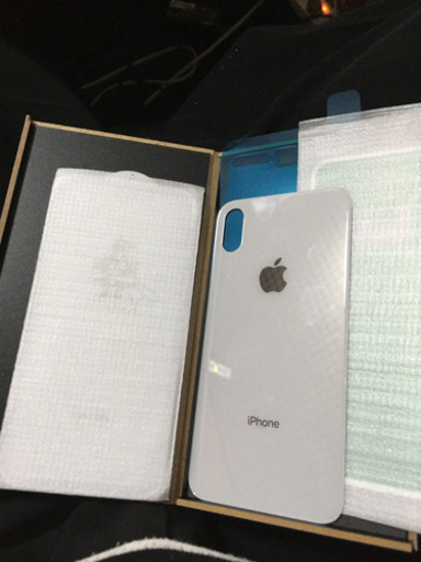 iPhone Xの背面ガラス