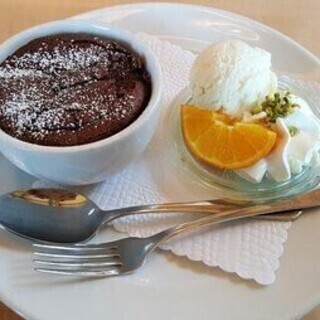 東京＜1400円＆祝金2万＞チョコレート専門店CAFE*パティシ...