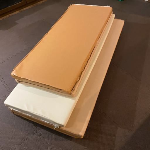 Foldaway マット型折り畳み式ベビーサークル　