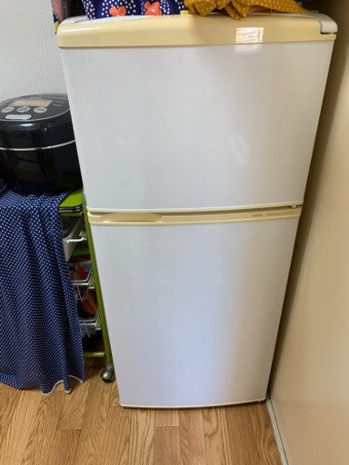 冷蔵庫、電子レンジ、ガスコンロ