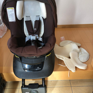 エールべべ クルット チャイルドシート