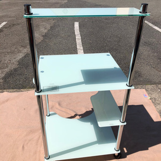 無料😄ガラスのパソコンデスク✨ＰＣ台 幅60×奥行55×高さ121ｃｍ・机面の高さ73ｃｍ✨キレイですよ♪の画像