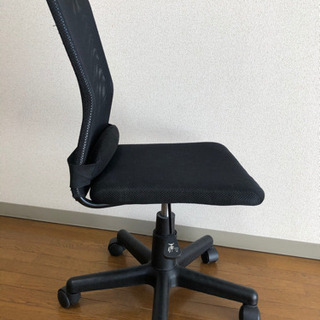 学習椅子の画像