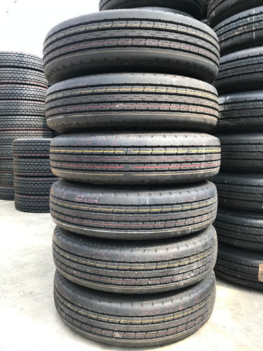 ブリヂストン　ほぼ新品　タイヤ+ホイール　195/85R15 113/111L 6本セット タイヤホイールセット 小型バン、トラック