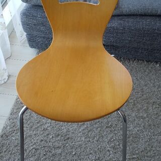 ダイニングチェア  タダでお譲りします！の画像