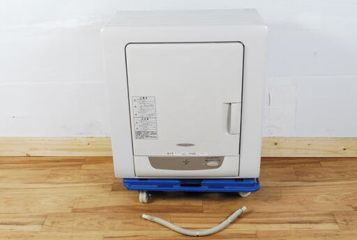 HITACHI DE-N3F 除湿形電気衣類乾燥機 日立 3.0ｋｇ 2001年製 愛知県岡崎市 直接引取可 2027 エビス