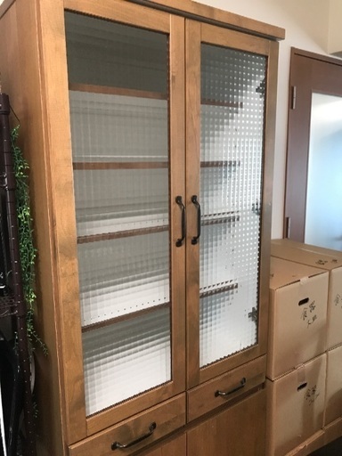 値下げ！大川家具　食器棚