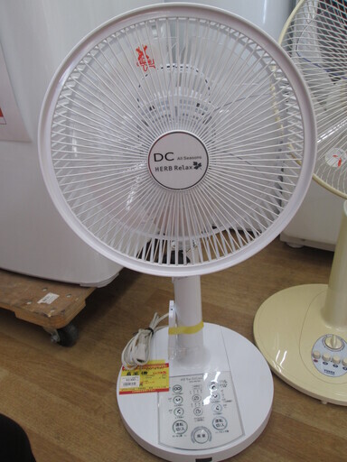 ヤマダ　扇風機　YFD-R510C　2015年製　中古品
