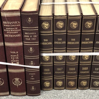 【引き取り希望】洋書 ENCYCLOPEDIA AMERICANA アメリカ百科事典 全30巻の画像