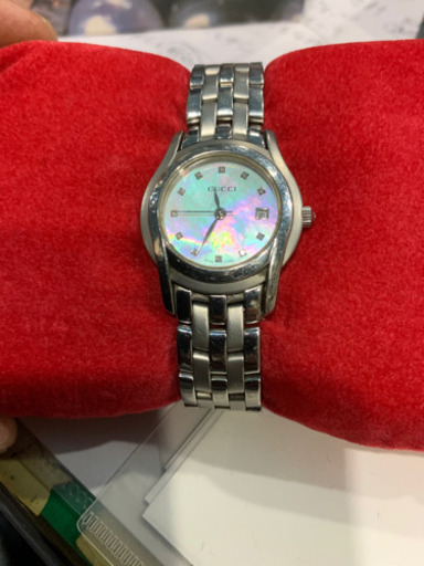 グッチ　5500L 11Pダイヤ入り　ホワイトシェル文字盤　激安!!