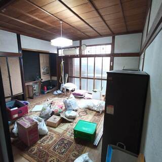 激安2階建一軒家3DK！敷礼ゼロ！戸建 駐車場3台OK リフォーム・改造自由！ 保証人不要・室内ﾍﾟｯﾄ可 - 北九州市