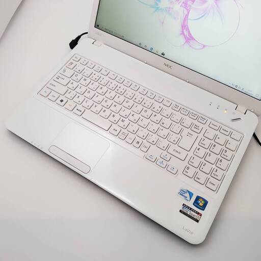 NEC  メモリ4GB SSD128GB ノートパソコン