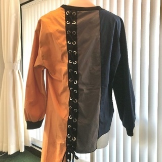 stella marina collezione  トップス  配色レースアップの画像