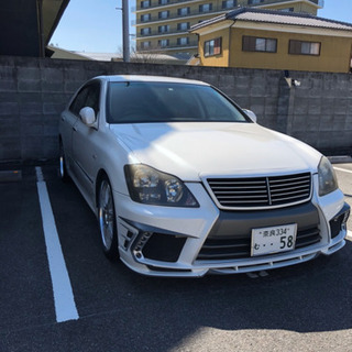 クラウンアスリート
